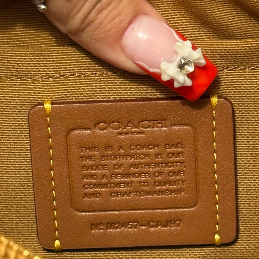 Coach butterfly appliqué Teri shoulder bag - Picture 4 of 4